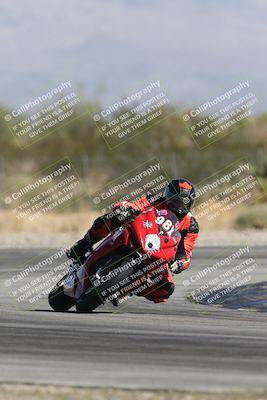 media/Oct-13-2025-Moto Forza (Mon) [[a66d839500]]/3-B Group/Session 3 Turn 2/